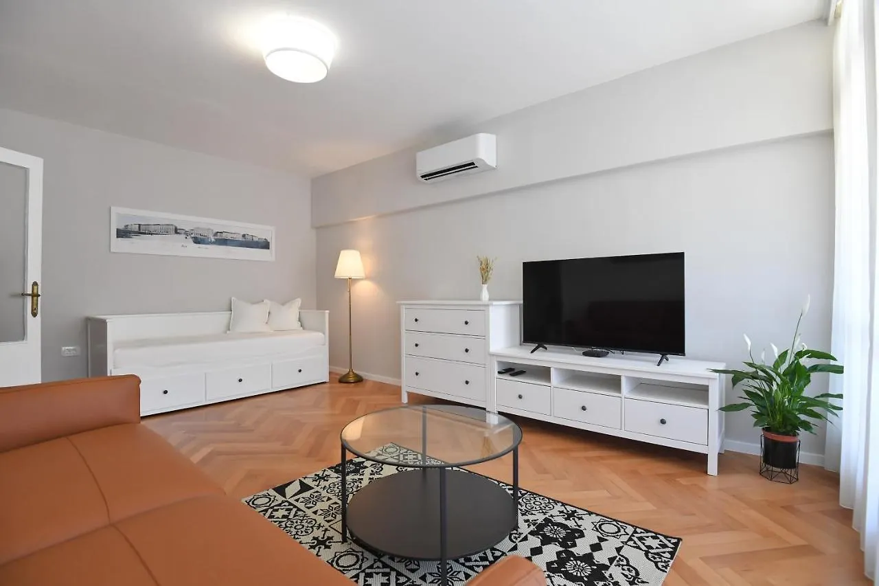 Apartment Ton, Zadar Old Town